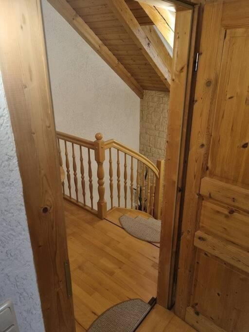 Gemuetliche Dachgeschosswohnung Érfurt Exterior foto